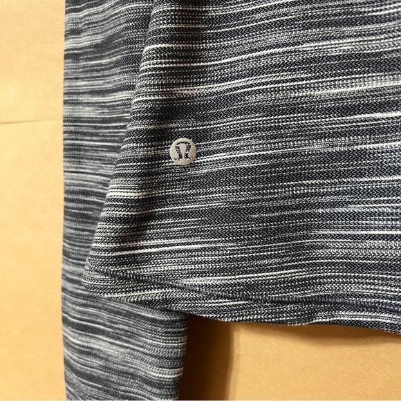 Lululemon | Melodic Movement Long Sleeve Twist Front Turtleneck Pullover Size 8 - Picture 10 of 10